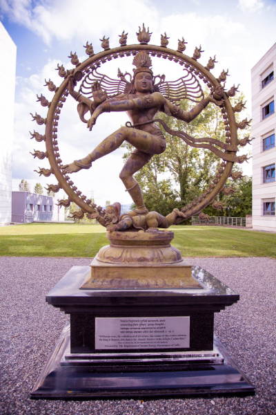 Statuia lui Shiva de la CERN